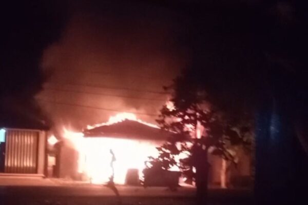 Kebakaran di Pasaman: Lansia 75 Tahun Alami Luka Bakar Serius Pada Selasa, 29 April 2025, sebuah insiden kebakaran terjadi di Kabupaten Pasaman, Sumatera Barat, yang menyebabkan seorang wanita lanjut usia mengalami luka bakar serius.