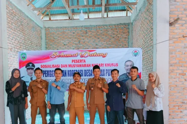 Kebangkitan Ekonomi Nagari: 62 Koperasi Merah Putih di Pasaman Siap Diluncurkan Presiden Musyawarah Nagari Khusus pembentukan Koperasi Desa Merah Putih di Nagari Malampah Barat, Kecamatan Tigo Nagari, Kabupaten Pasaman beberapa waktu lalu.ANTARA/Heri Sumarno