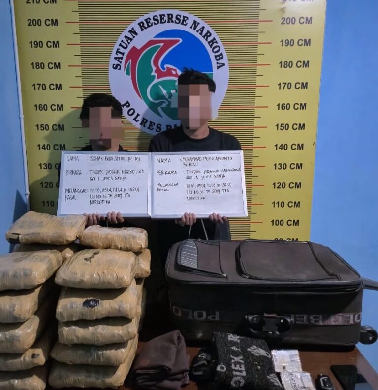 Barang bukti yang berhasil disita oleh Satresnarkoba Polres Pasaman.(MI/Yose Hendra)