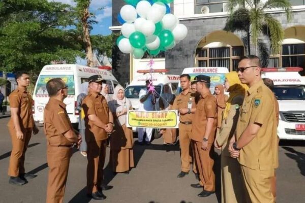 Pemkab Pasaman Hadirkan Ambulans Gratis untuk Tingkatkan Akses Pelayanan Kesehatan Program Ambulans Gratis Pasaman, Welly Suhery, ambulans tanpa biaya, layanan kesehatan Pasaman, transportasi medis gratis, SOP ambulans Pasaman. Gambar : RRI.CO.ID