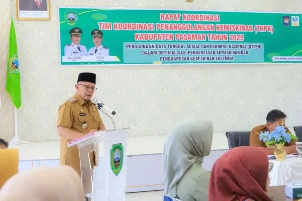 Bupati Pasaman, Foto Antara