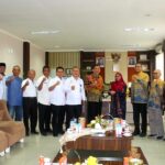 Pemkab Pasaman dan UIN Bukittinggi Jajaki Kerja Sama Pendidikan dan Pengembangan SDM Pemkab Pasaman dan UIN Bukittinggi Jajaki Kerja Sama Pendidikan dan Pengembangan SDM