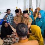 Bupati Welly Jamin Biaya Korban Penganiayaan, Kapan Pelaku Ditetapkan Polisi?