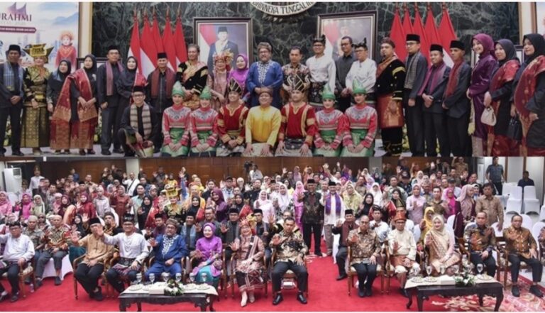 IKKB Bonjol Jabodetabek bersilaturahmi bersama Wakil Gubernur DKI Jakarta Rano Karno di Balai Kota Jakarta.