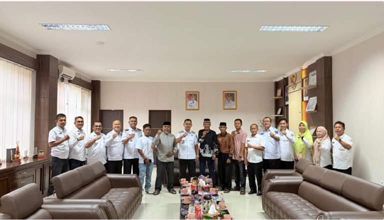 Pemkab Pasaman melanjutkan penanganan pascabencana banjir bandang di Simpang Tonang
