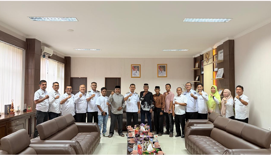 Pemkab Pasaman melanjutkan penanganan pascabencana banjir bandang di Simpang Tonang